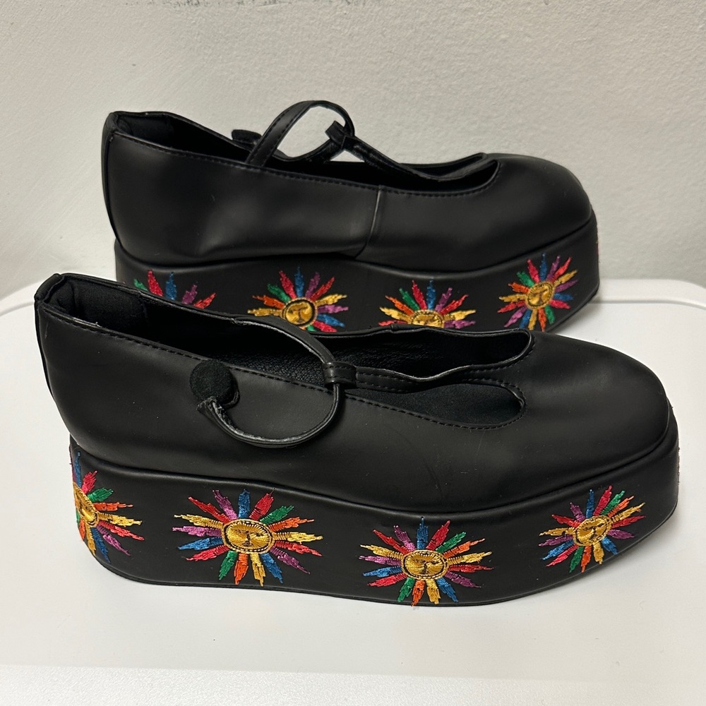 FARM Rio Platform Ballerina Mary Jane Black Flats with Colorful Accents, so nice - Picture 1 of 10